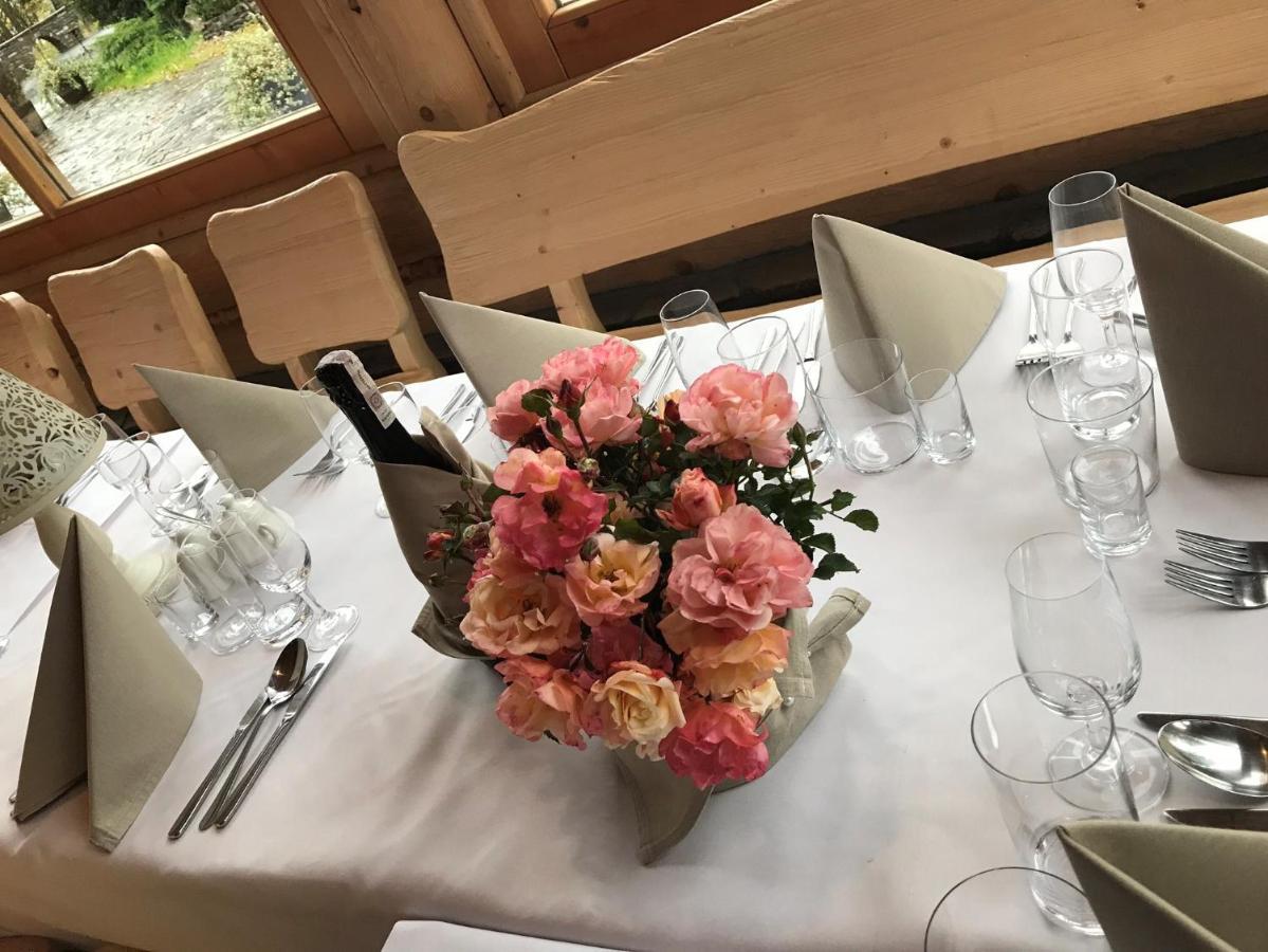 Zajazd Bialczanski Dom Wypoczynkowy Restauracja Bialka Tatrzanska Buitenkant foto