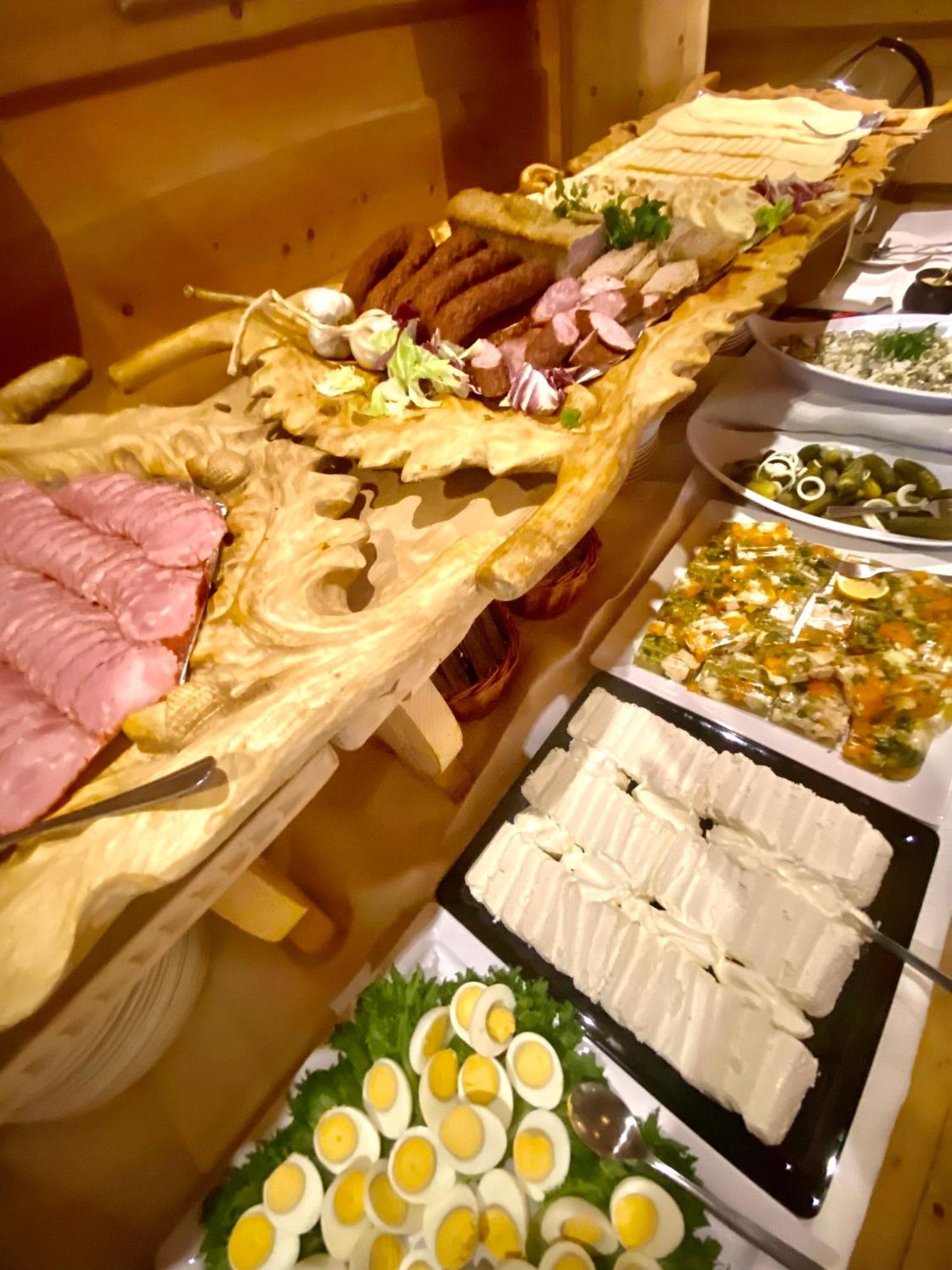 Zajazd Bialczanski Dom Wypoczynkowy Restauracja Bialka Tatrzanska Buitenkant foto