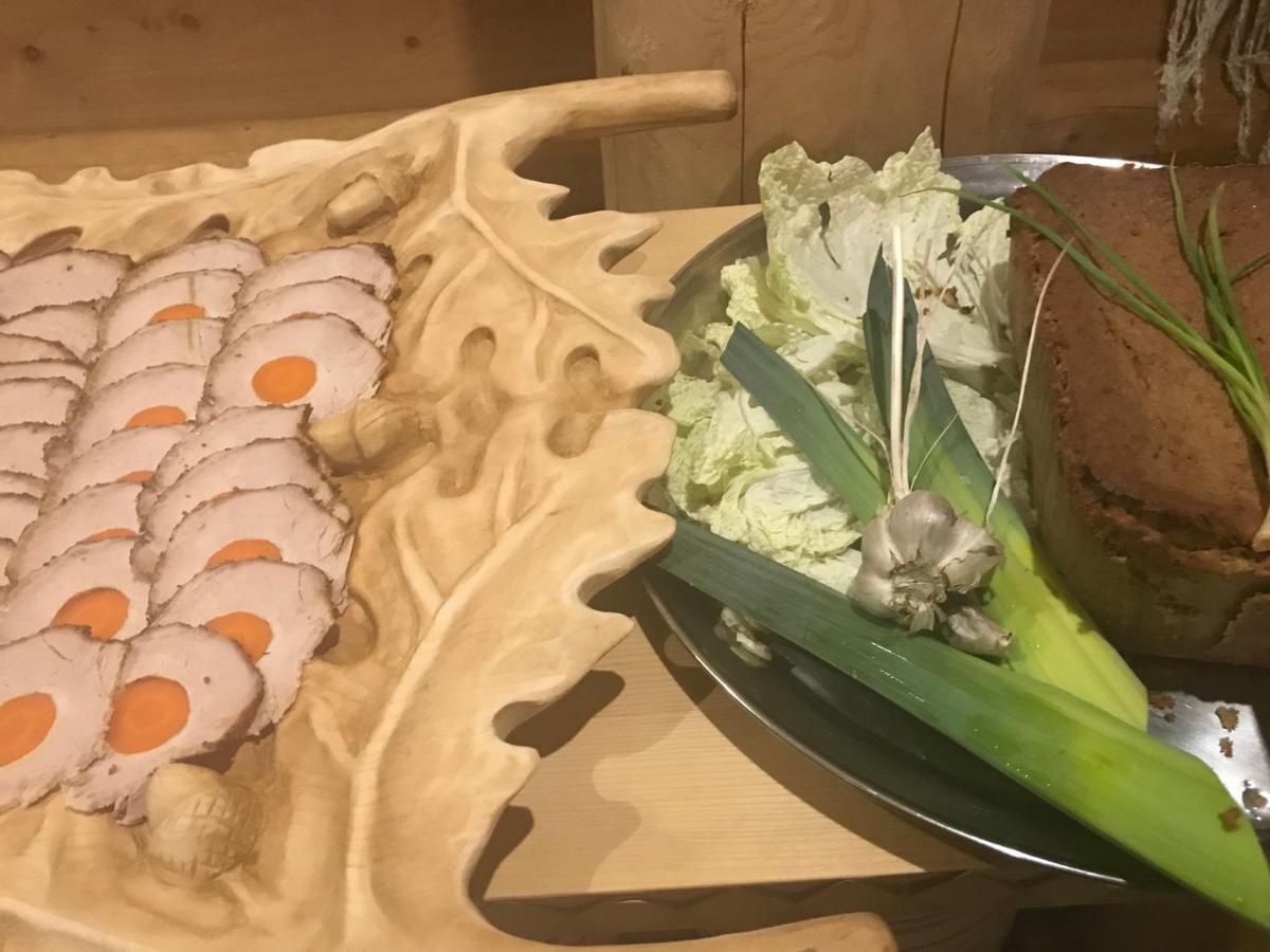 Zajazd Bialczanski Dom Wypoczynkowy Restauracja Bialka Tatrzanska Buitenkant foto